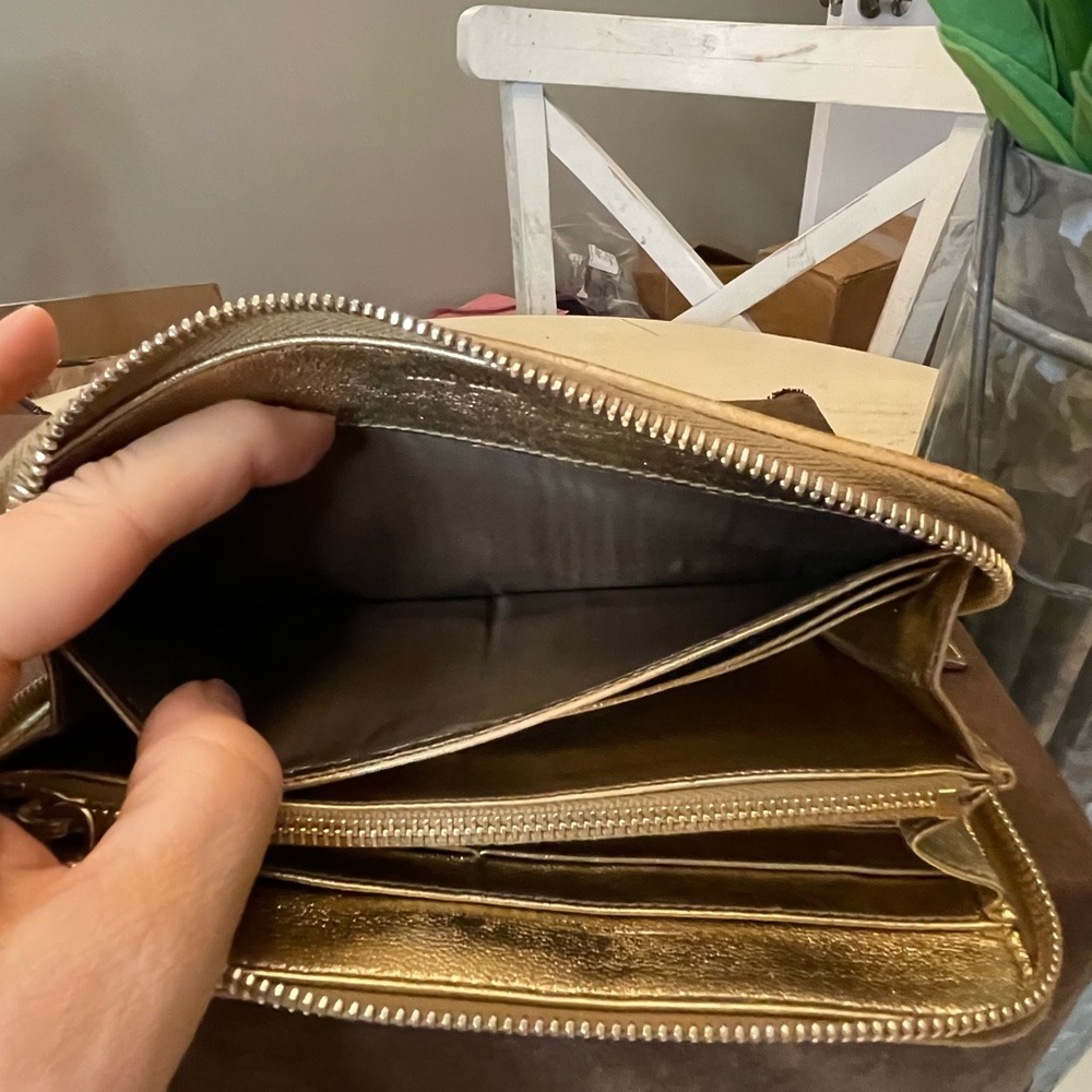 Miu Miu Matelass Gold Long Zipper Wallet - image 8